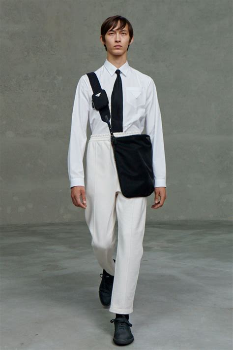 prada uomo primavera estate 2021|Prada Spring 2021 Men's Collection .